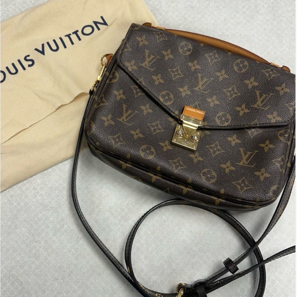 Louis Vuitton Classic Monogram Crossbody Bag